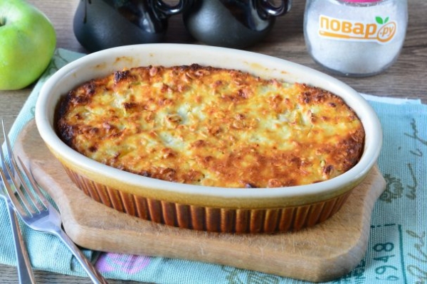 Творожная запеканка с геркулесом и яблоками Творожная запеканка с геркулесом и яблоками