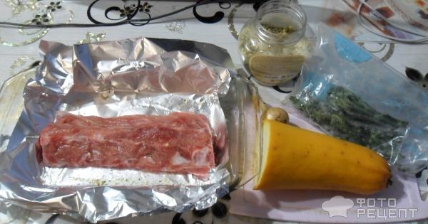 Рецепт: Свиные ребрышки с овощами запеченные в фольге - в фольге, с кабачком, лучком и брокколи Рецепт: Свиные ребрышки с овощами запеченные в фольге - в фольге, с кабачком, лучком и брокколи