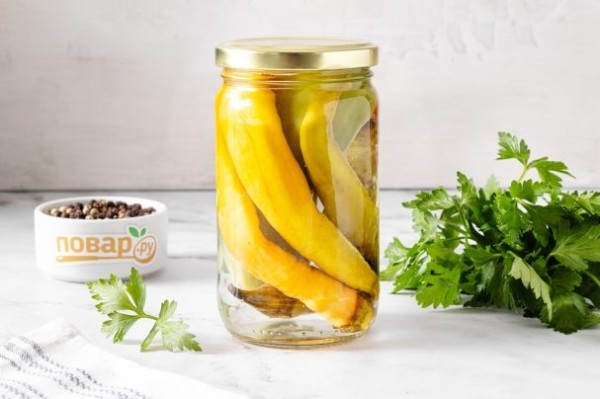 Маринованный стручковый перец Маринованный стручковый перец