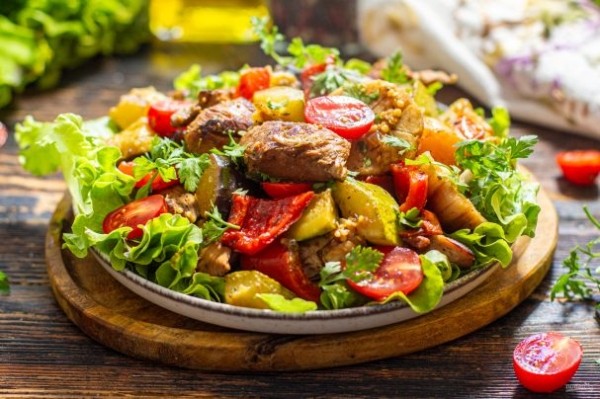 Курица "На лугу" Курица "На лугу"