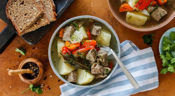 Шулюм из говядины с картошкой и овощами, пошаговый рецепт с фото на 544 ккал Шулюм из говядины с картошкой и овощами, пошаговый рецепт с фото на 544 ккал
