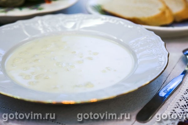 Суп-пюре из цветной капусты (велуте или суп дюбарри) Суп-пюре из цветной капусты (велуте или суп дюбарри)