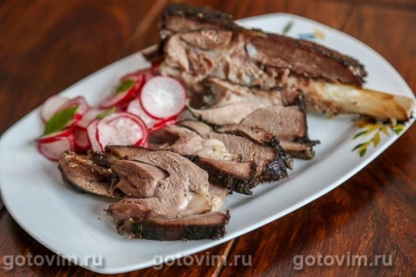 Сочная баранина, запеченная при низкой температуре Сочная баранина, запеченная при низкой температуре