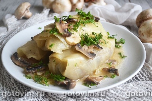 Голубцы с картофелем и грибами Голубцы с картофелем и грибами