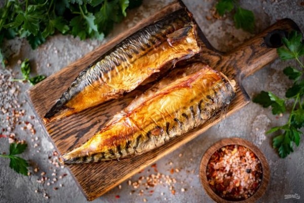 Скумбрия, копченая в аэрогриле Скумбрия, копченая в аэрогриле