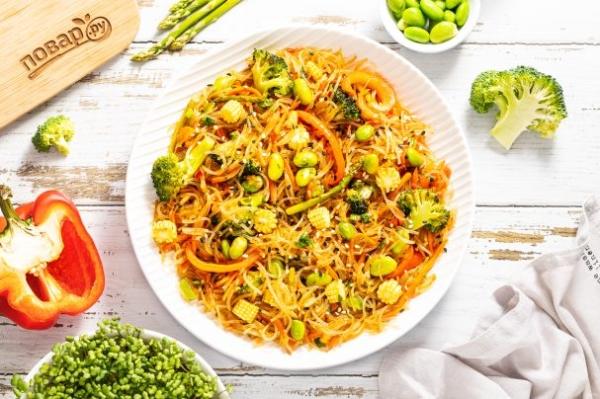 Фунчоза с овощами Фунчоза с овощами