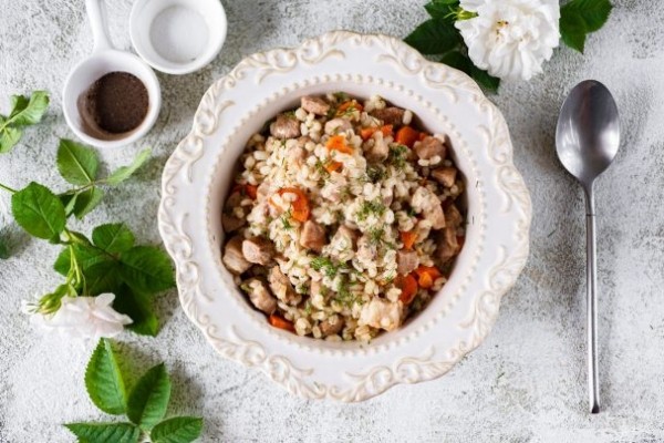 Перловка с мясом Перловка с мясом
