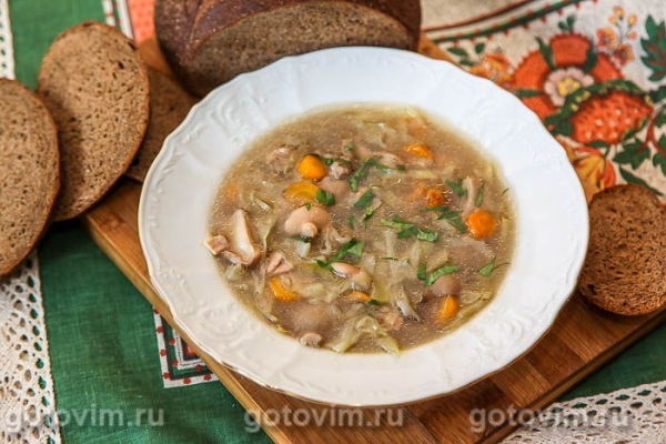 Летние щи с маслятами Летние щи с маслятами