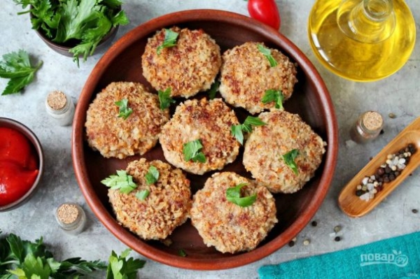 Котлеты из перловки с фаршем Котлеты из перловки с фаршем